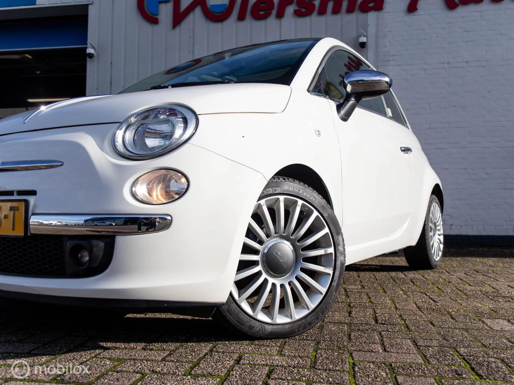 Hoofdafbeelding Fiat 500