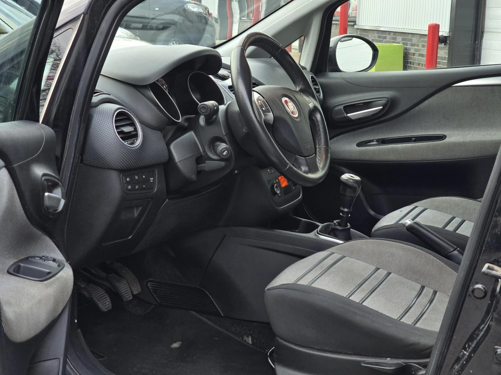 Hoofdafbeelding Fiat Punto