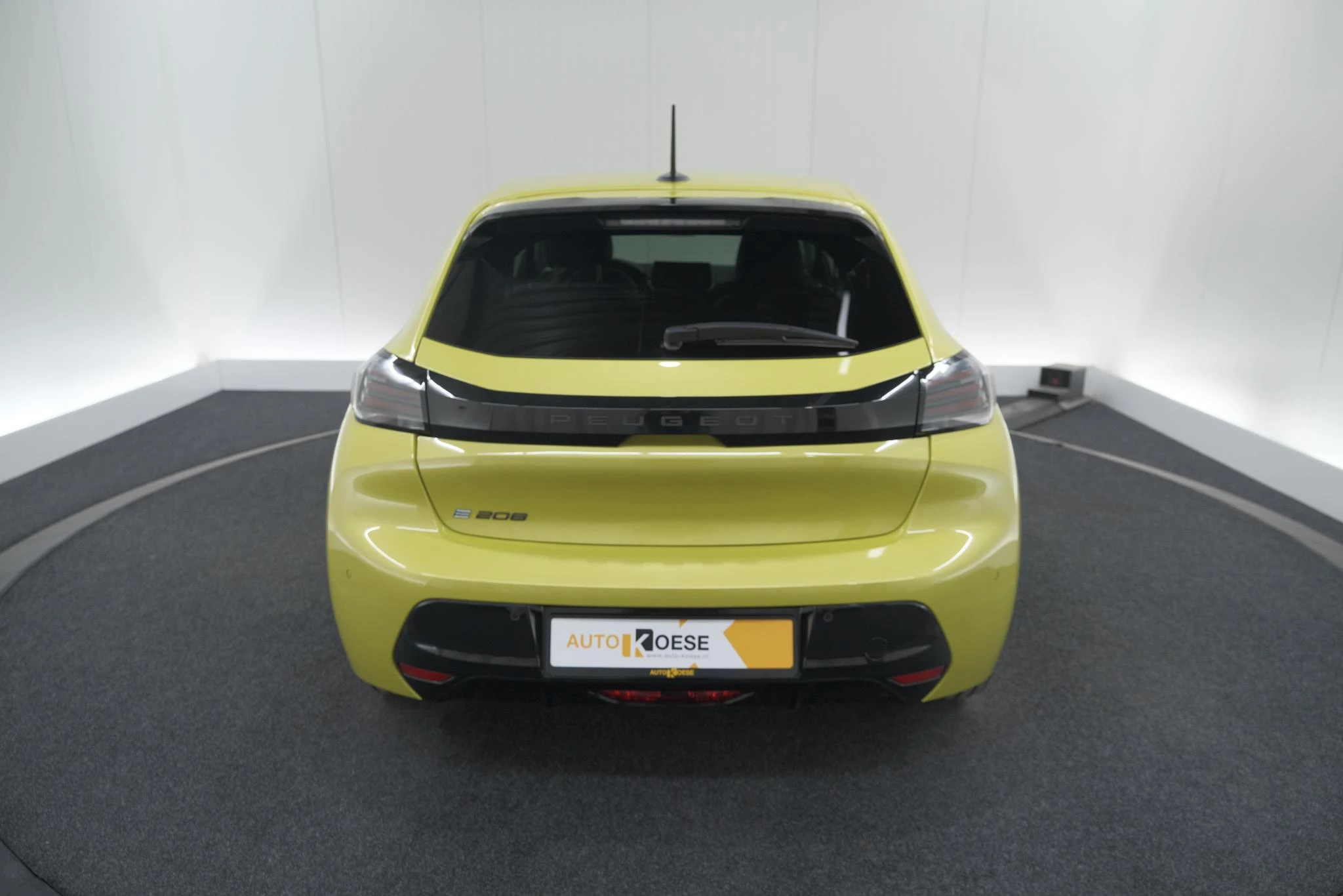 Hoofdafbeelding Peugeot e-208