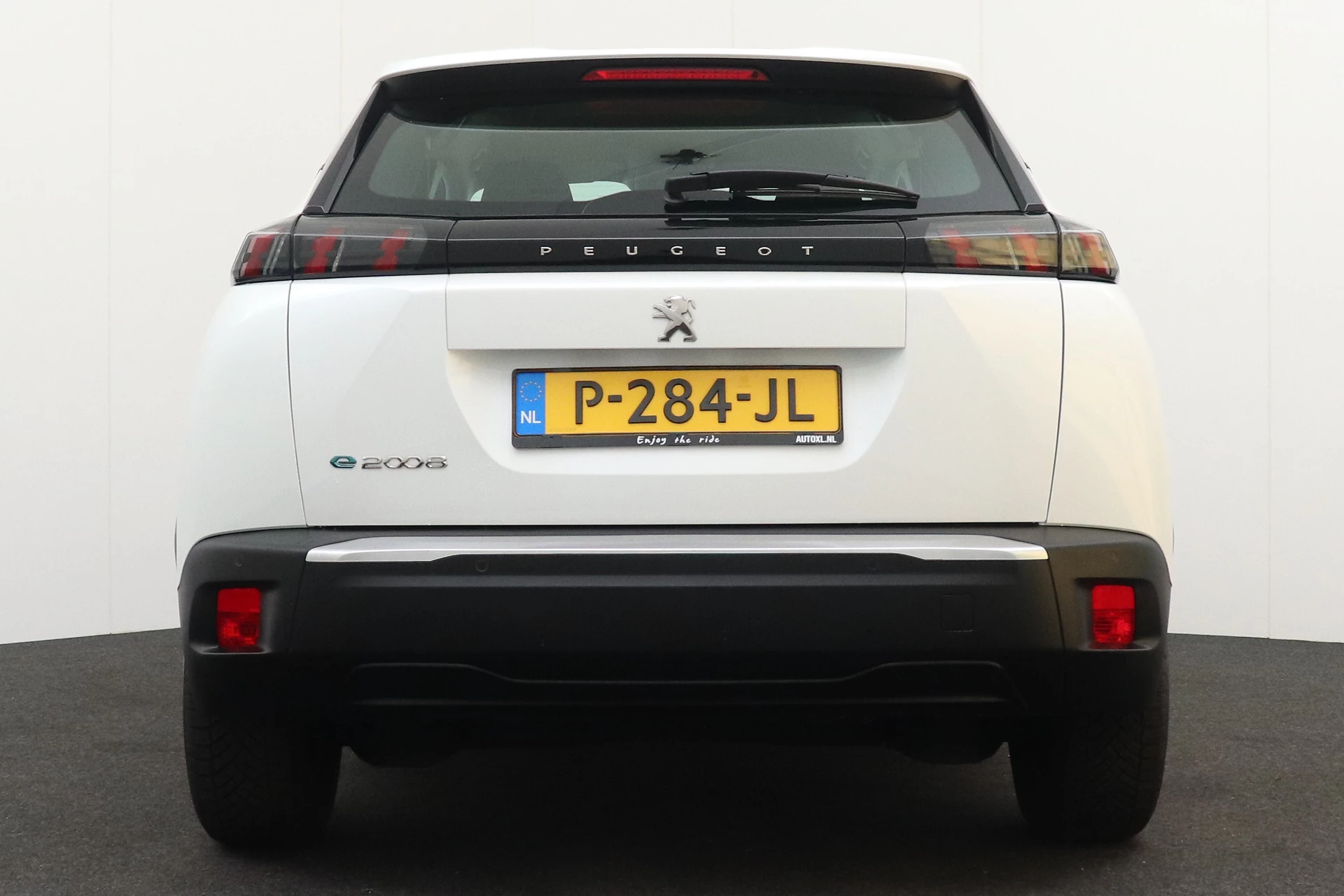 Hoofdafbeelding Peugeot e-2008