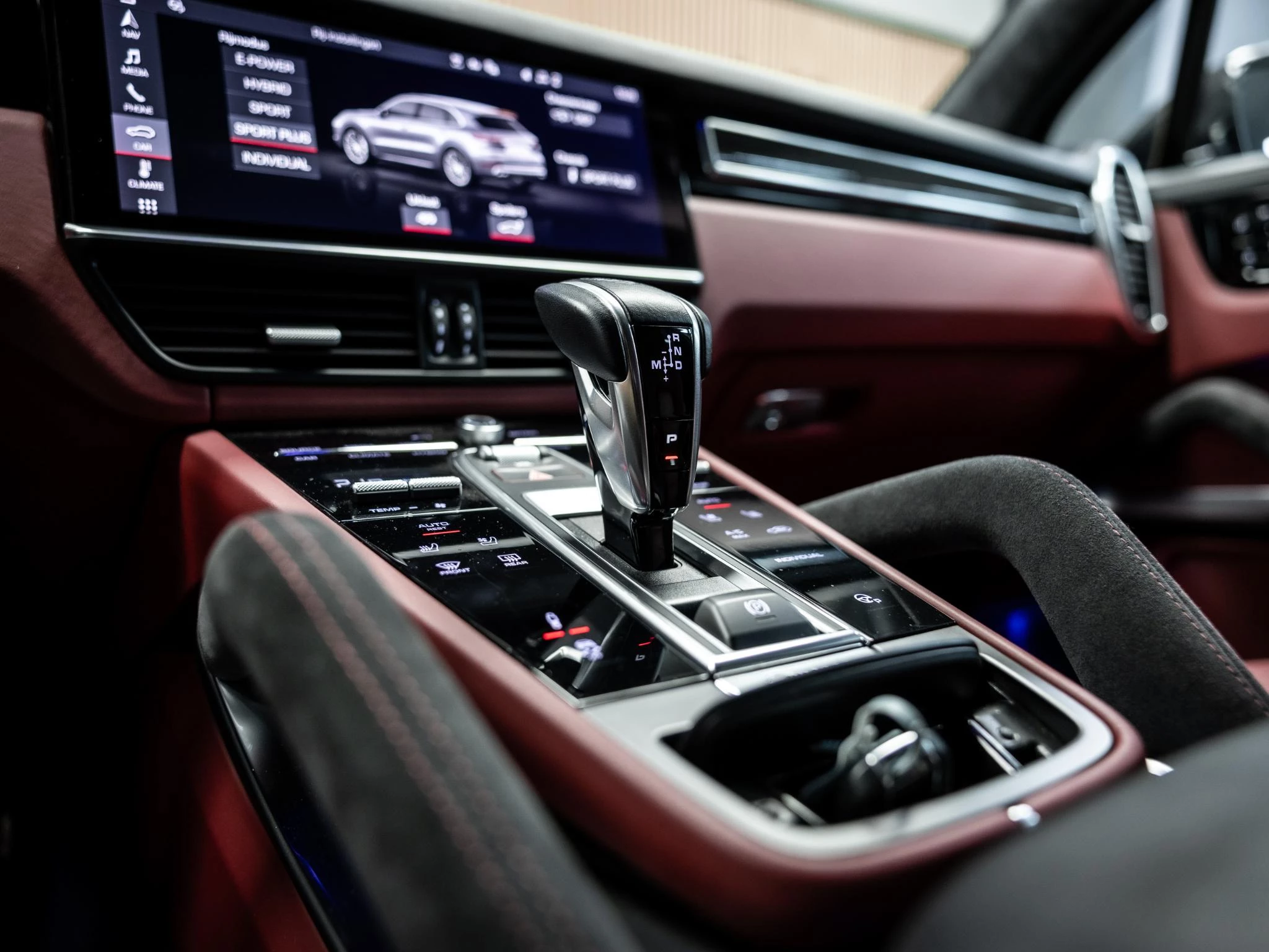 Hoofdafbeelding Porsche Cayenne