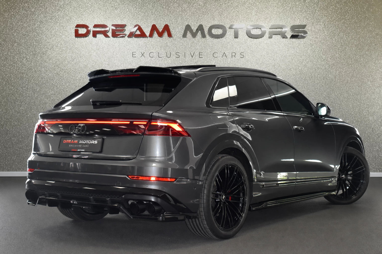 Hoofdafbeelding Audi Q8
