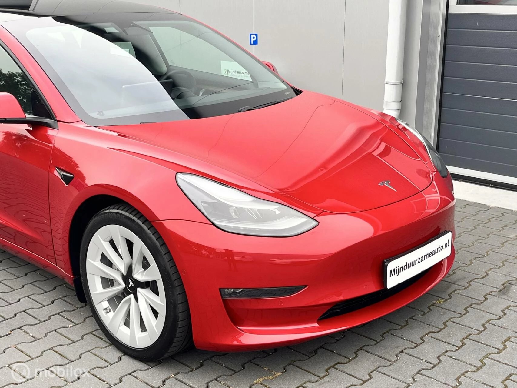 Hoofdafbeelding Tesla Model 3