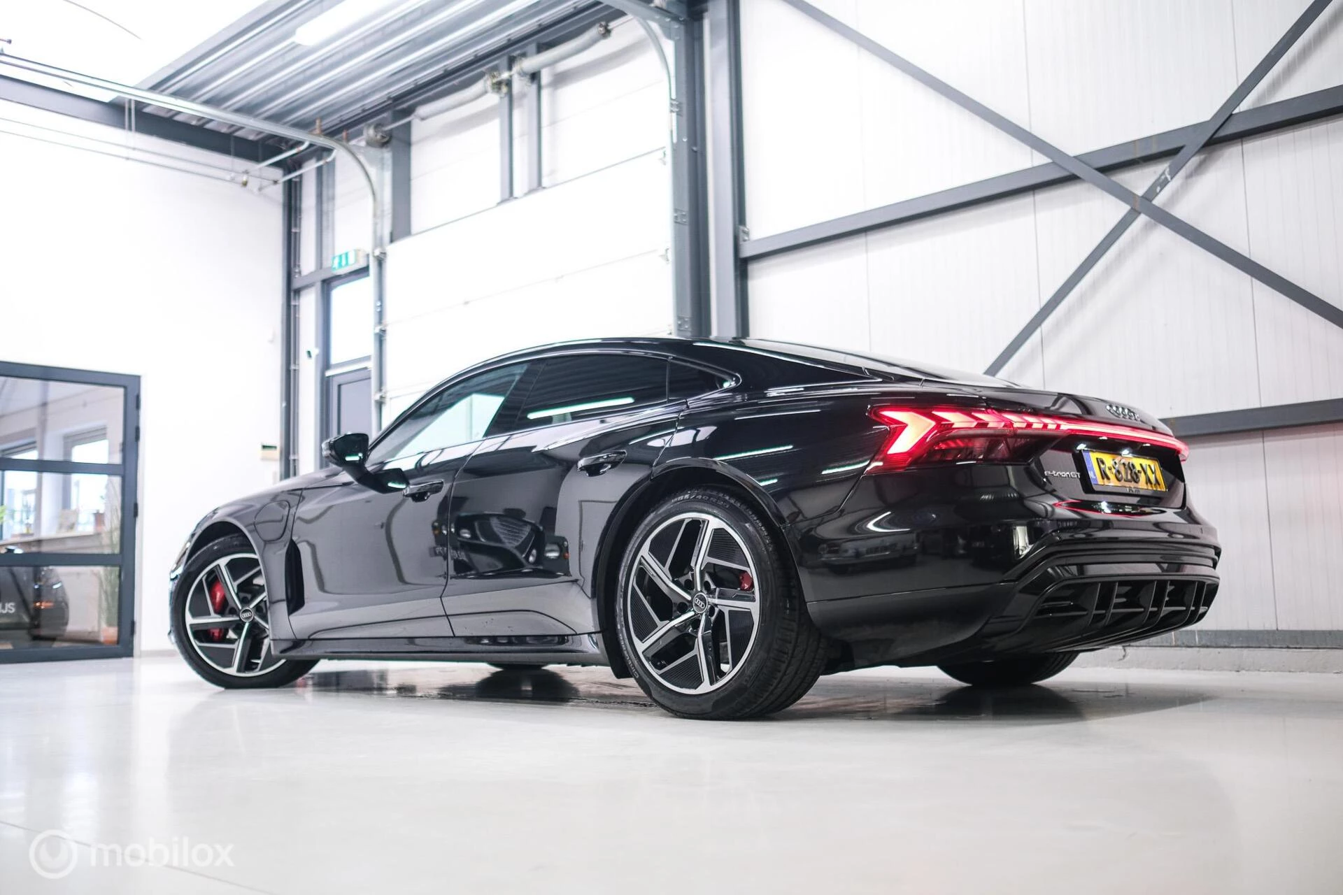 Hoofdafbeelding Audi e-tron GT