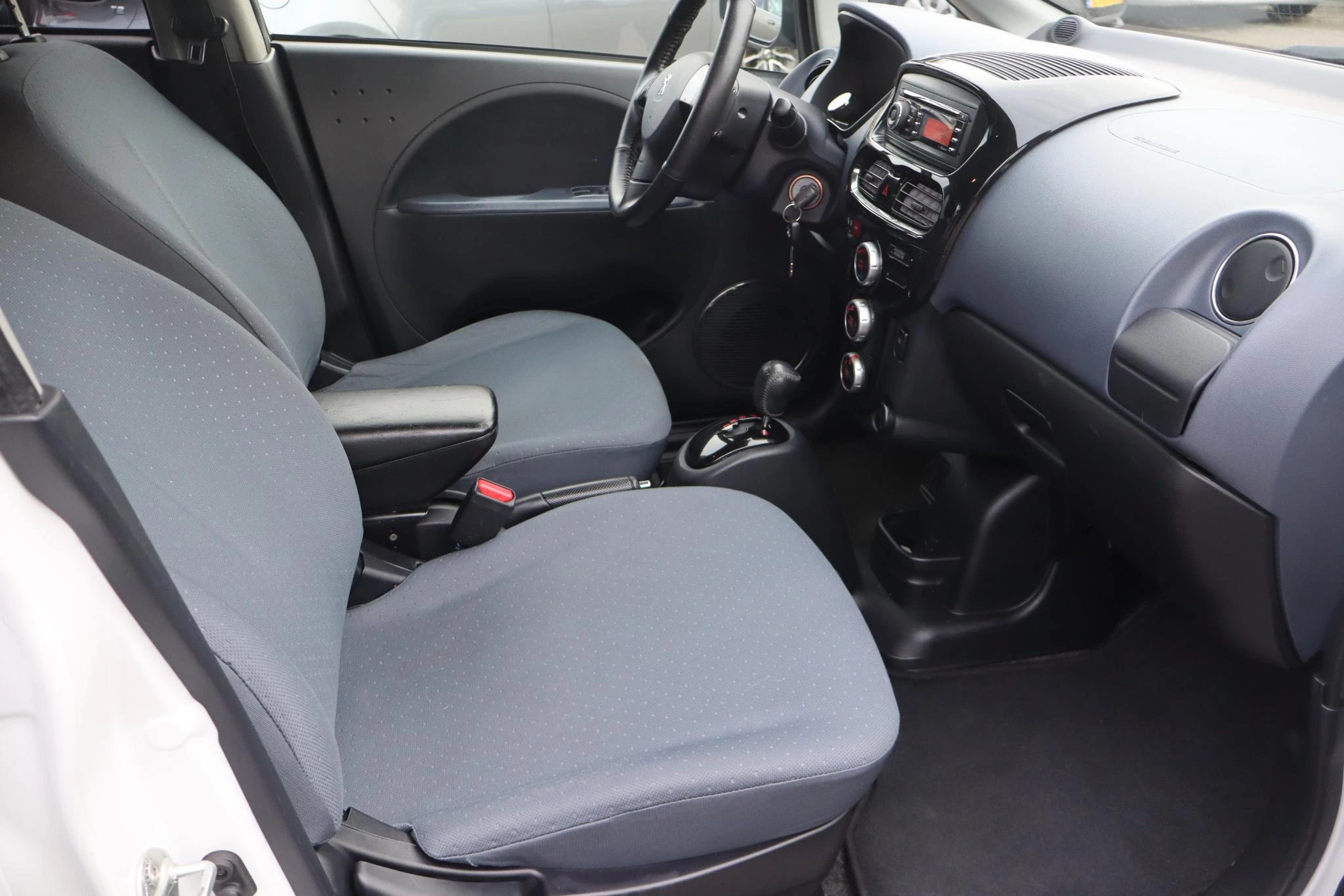 Hoofdafbeelding Peugeot iOn