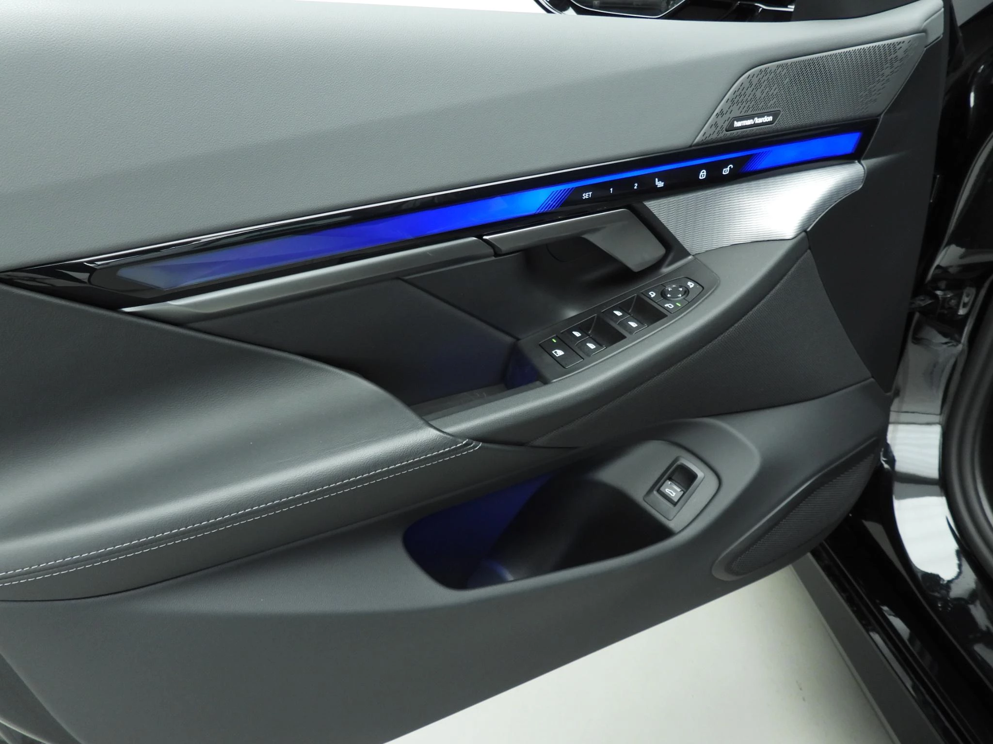 Hoofdafbeelding BMW i5