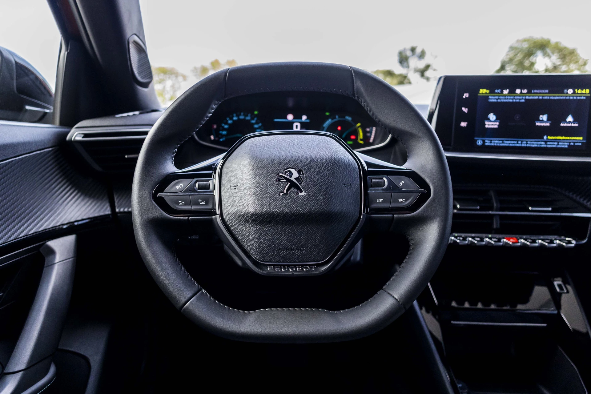 Hoofdafbeelding Peugeot e-2008