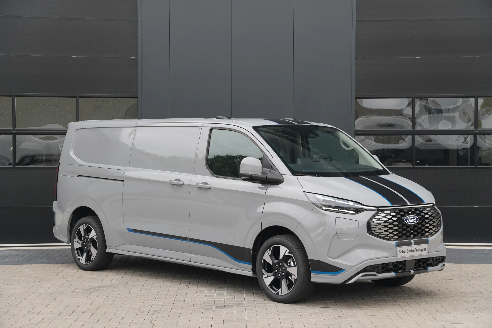Hoofdafbeelding Ford E-Transit Custom