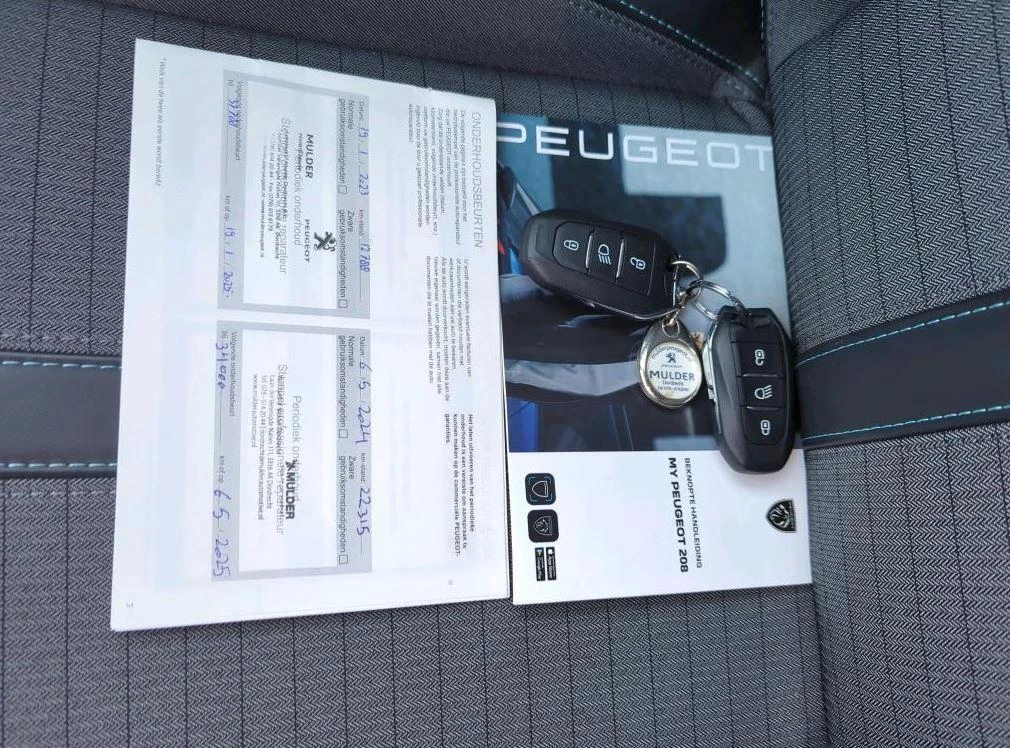 Hoofdafbeelding Peugeot e-208