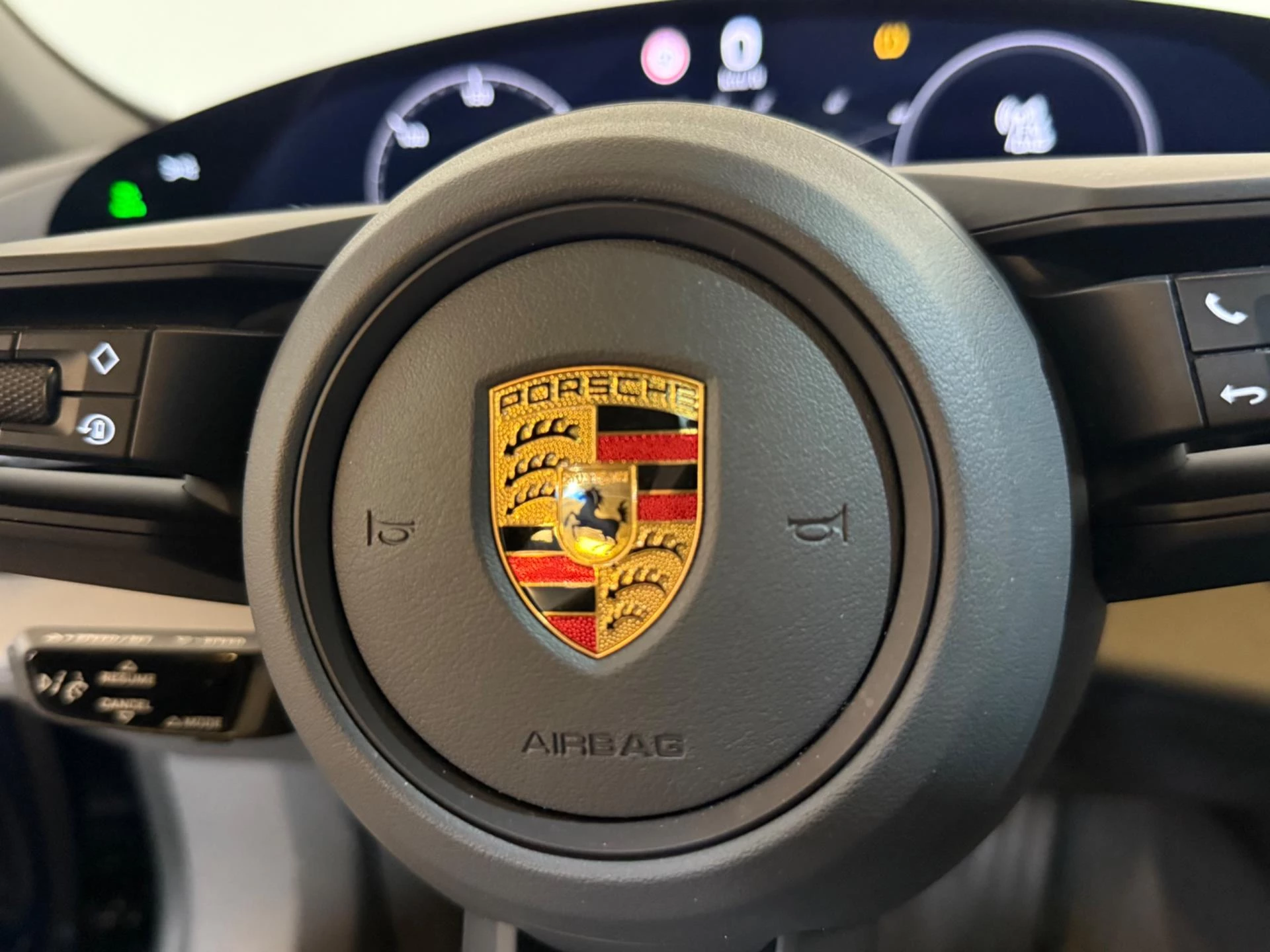 Hoofdafbeelding Porsche Taycan