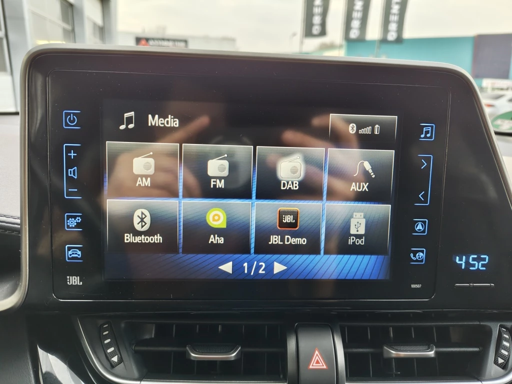 Hoofdafbeelding Toyota C-HR