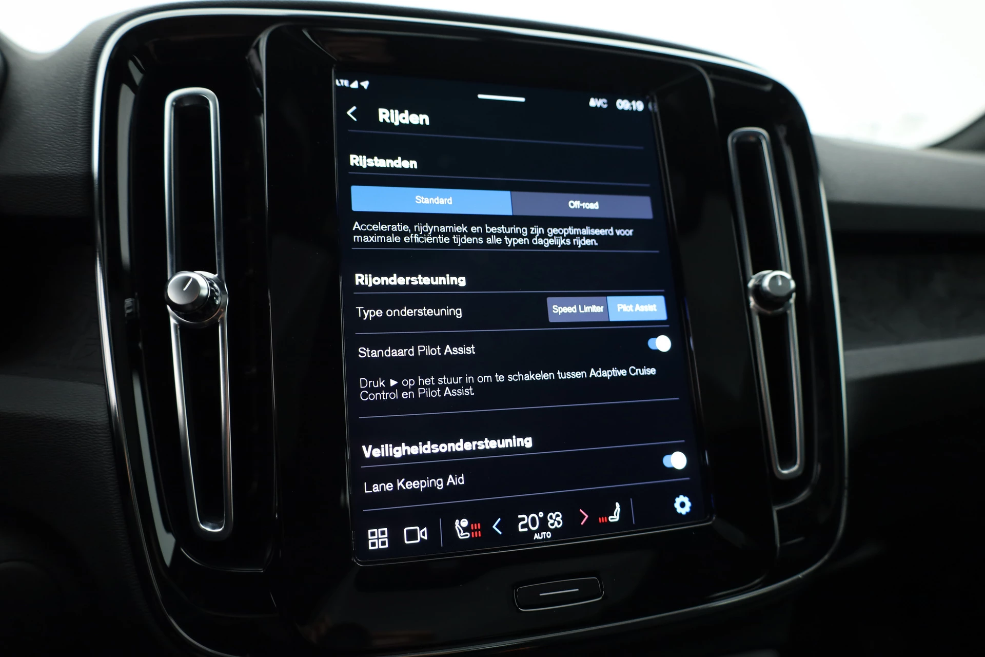 Hoofdafbeelding Volvo C40