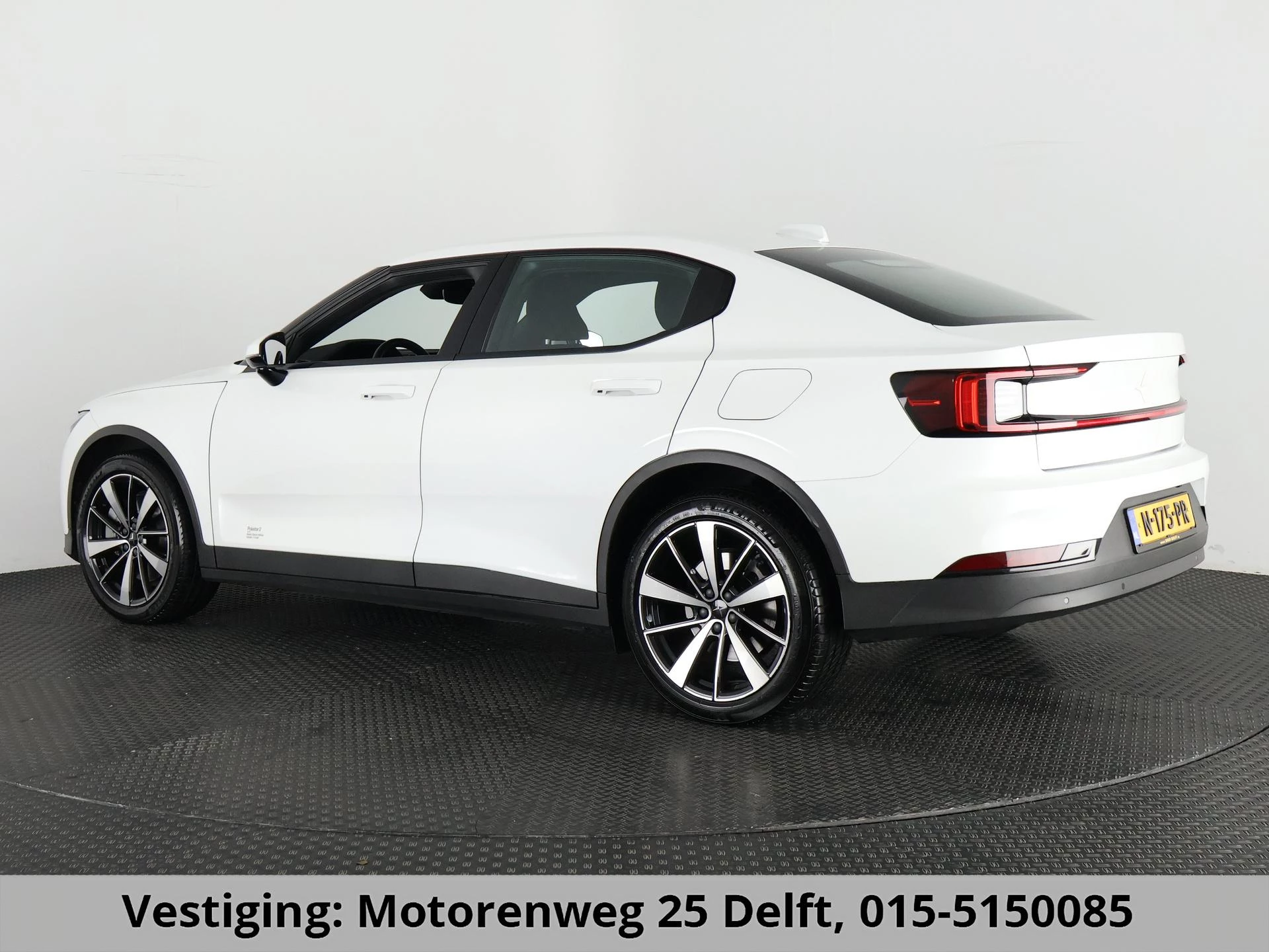 Hoofdafbeelding Polestar 2