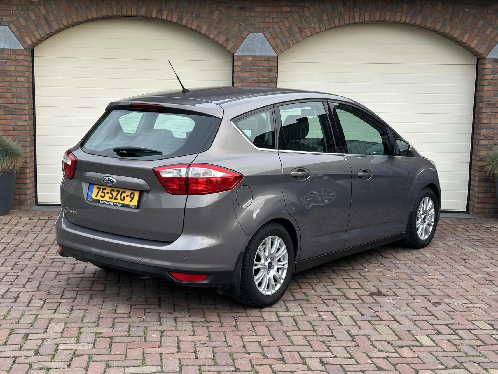 Hoofdafbeelding Ford C-MAX
