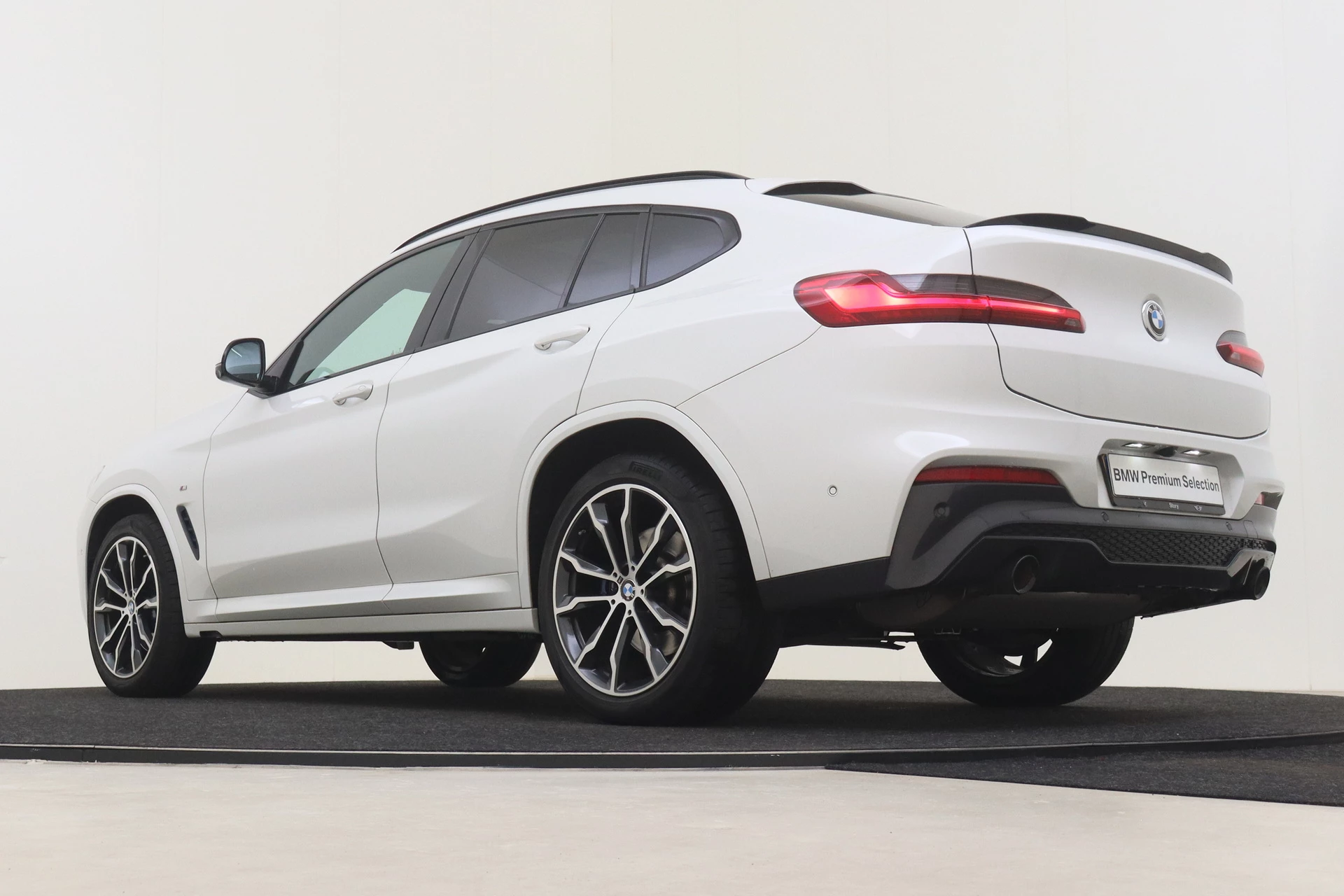 Hoofdafbeelding BMW X4
