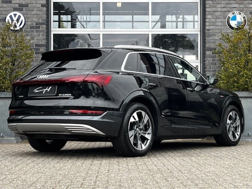 Hoofdafbeelding Audi e-tron