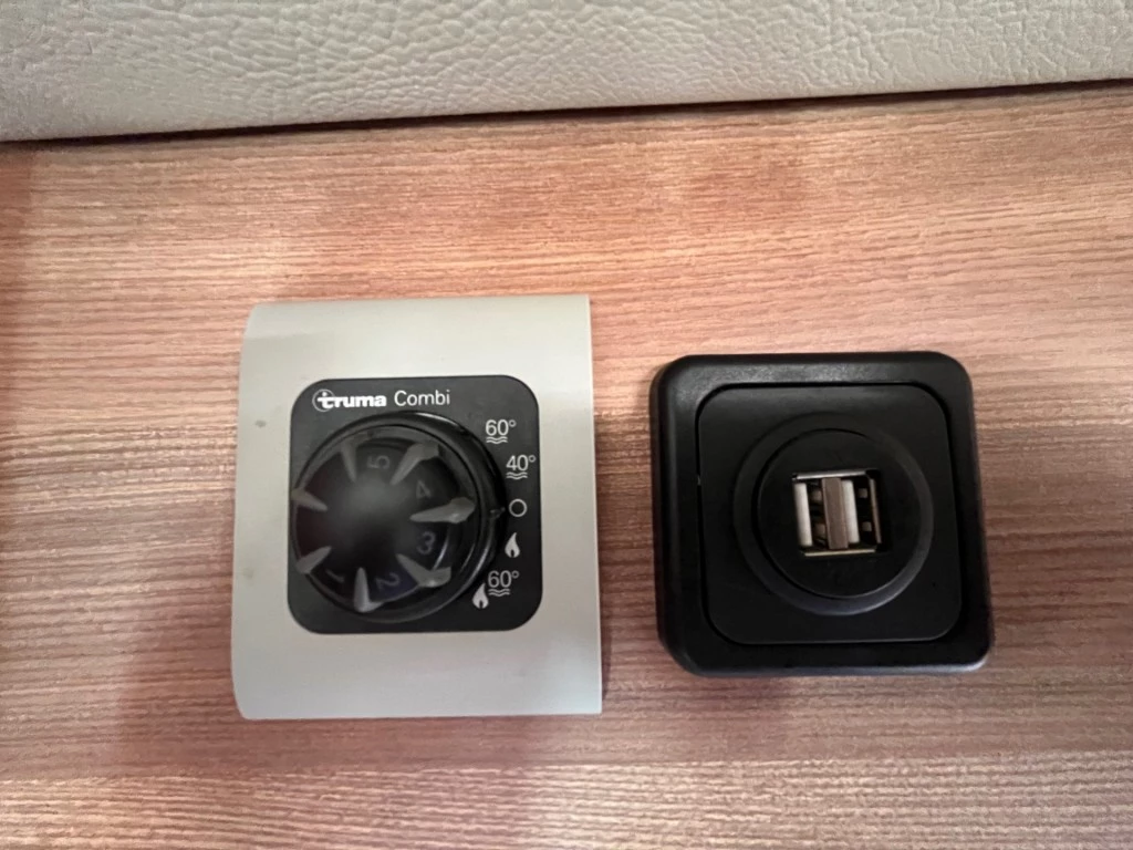 Hoofdafbeelding Weinsberg Caracompact R57 Carplay Ac Cruise