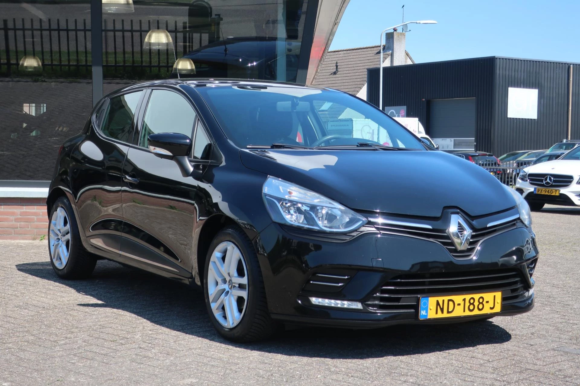 Hoofdafbeelding Renault Clio