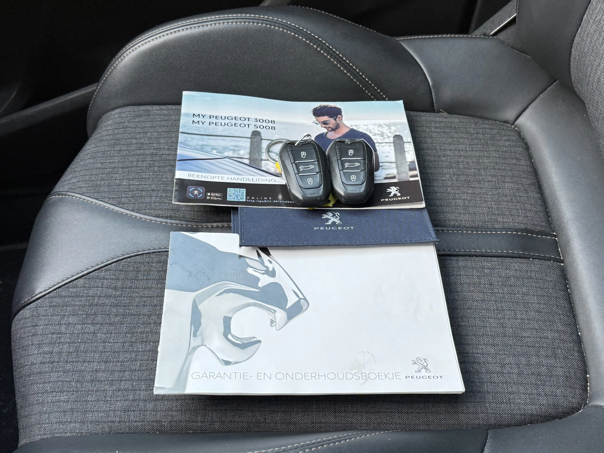 Hoofdafbeelding Peugeot 5008