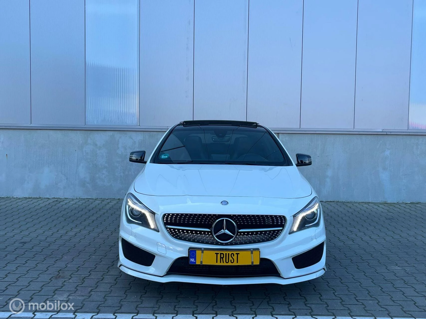 Hoofdafbeelding Mercedes-Benz CLA