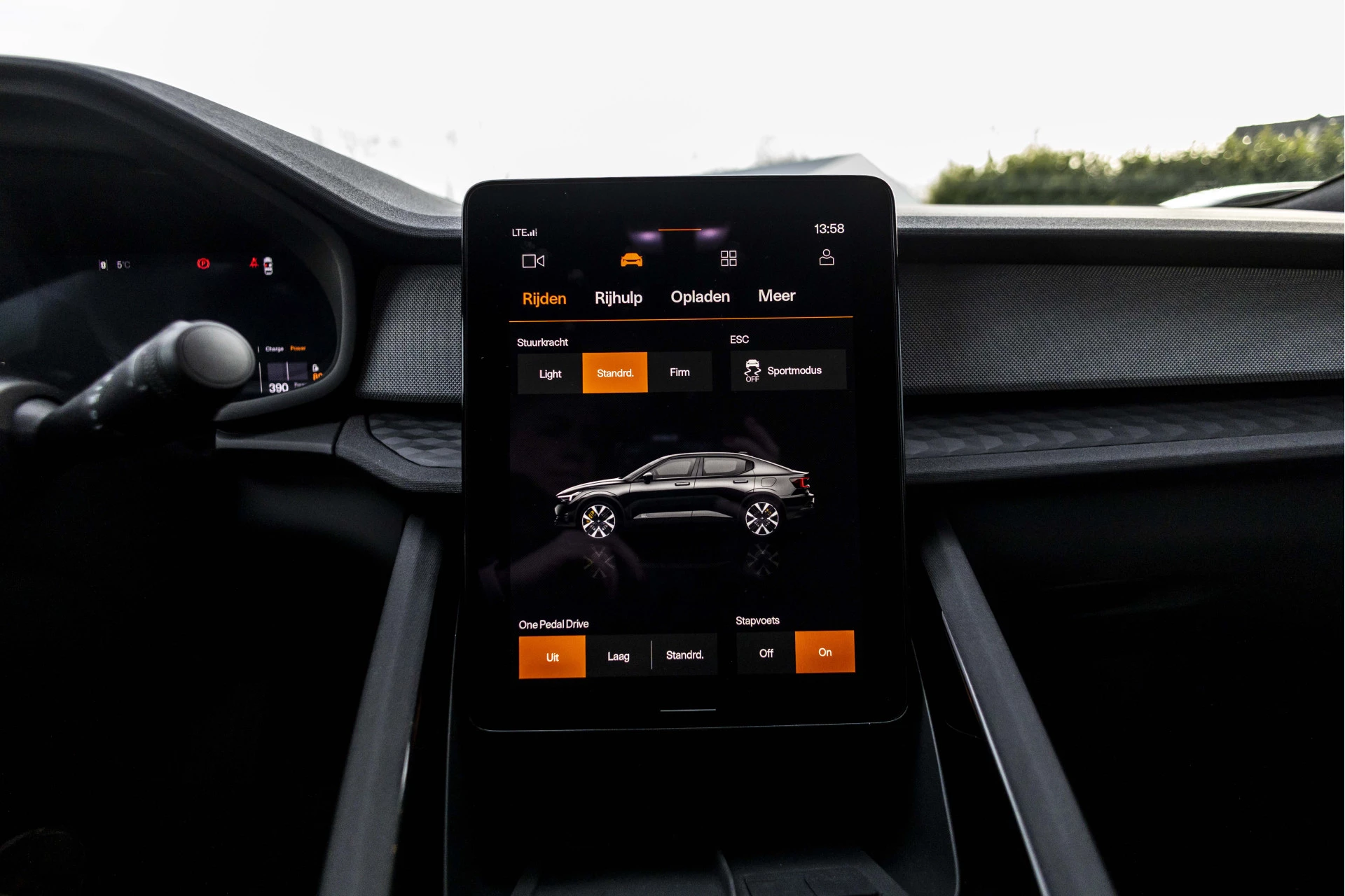 Hoofdafbeelding Polestar 2