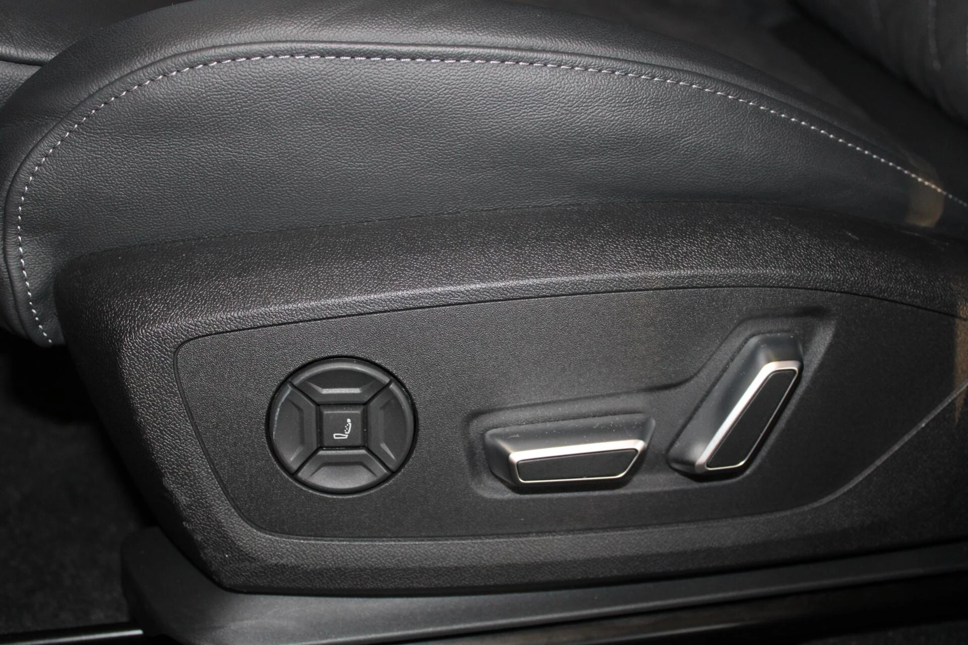 Hoofdafbeelding Hyundai IONIQ