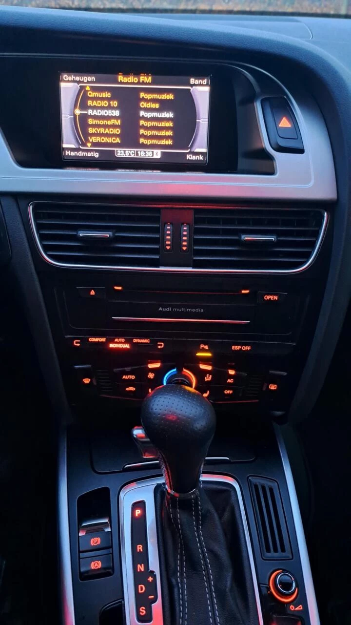 Hoofdafbeelding Audi A4