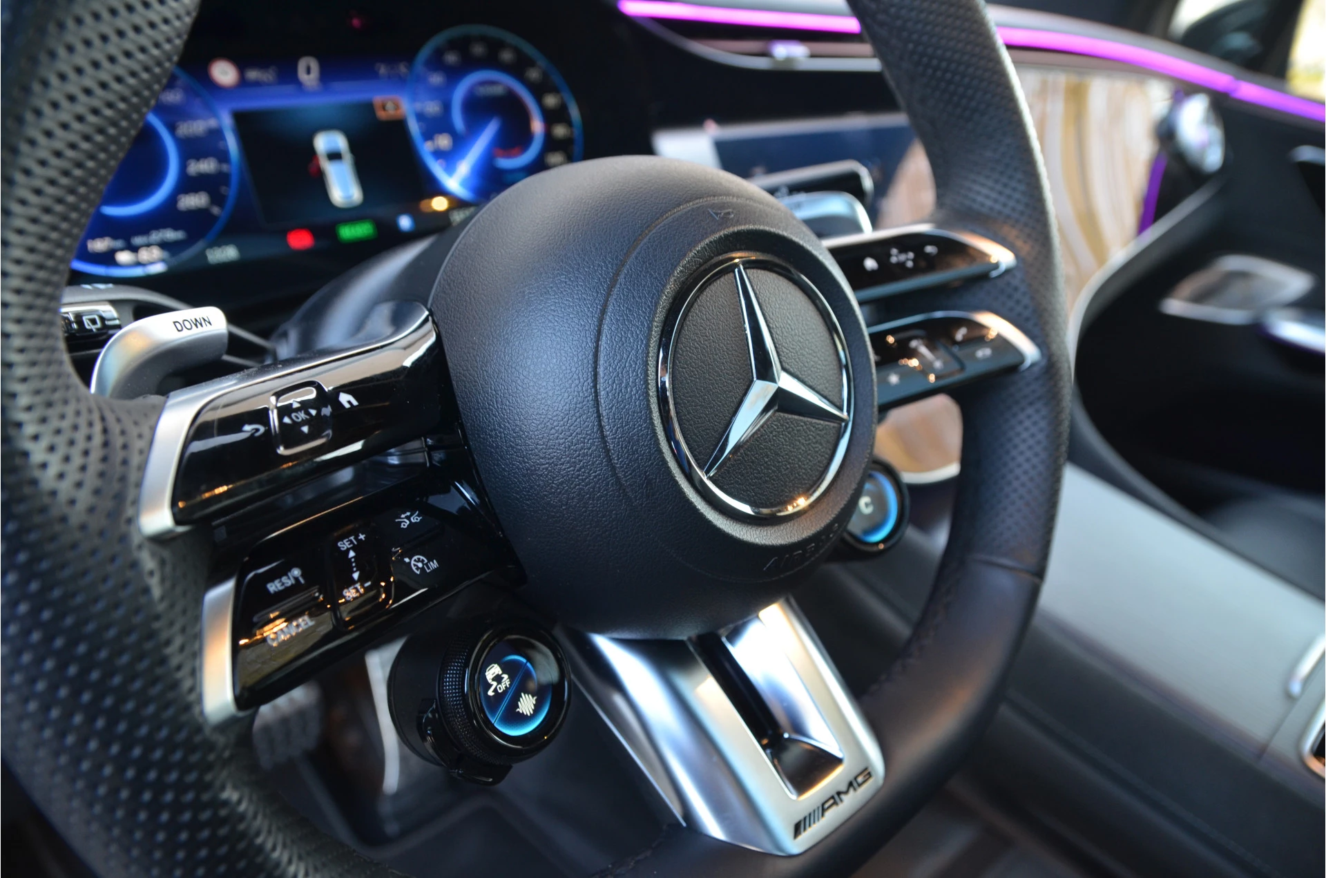 Hoofdafbeelding Mercedes-Benz EQE