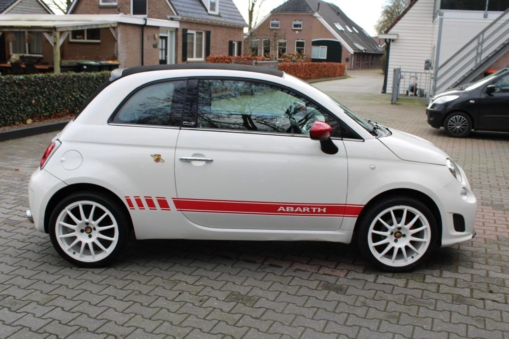 Hoofdafbeelding Fiat 500C