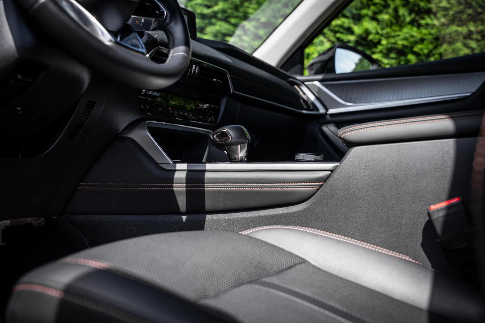 Hoofdafbeelding Mazda CX-60