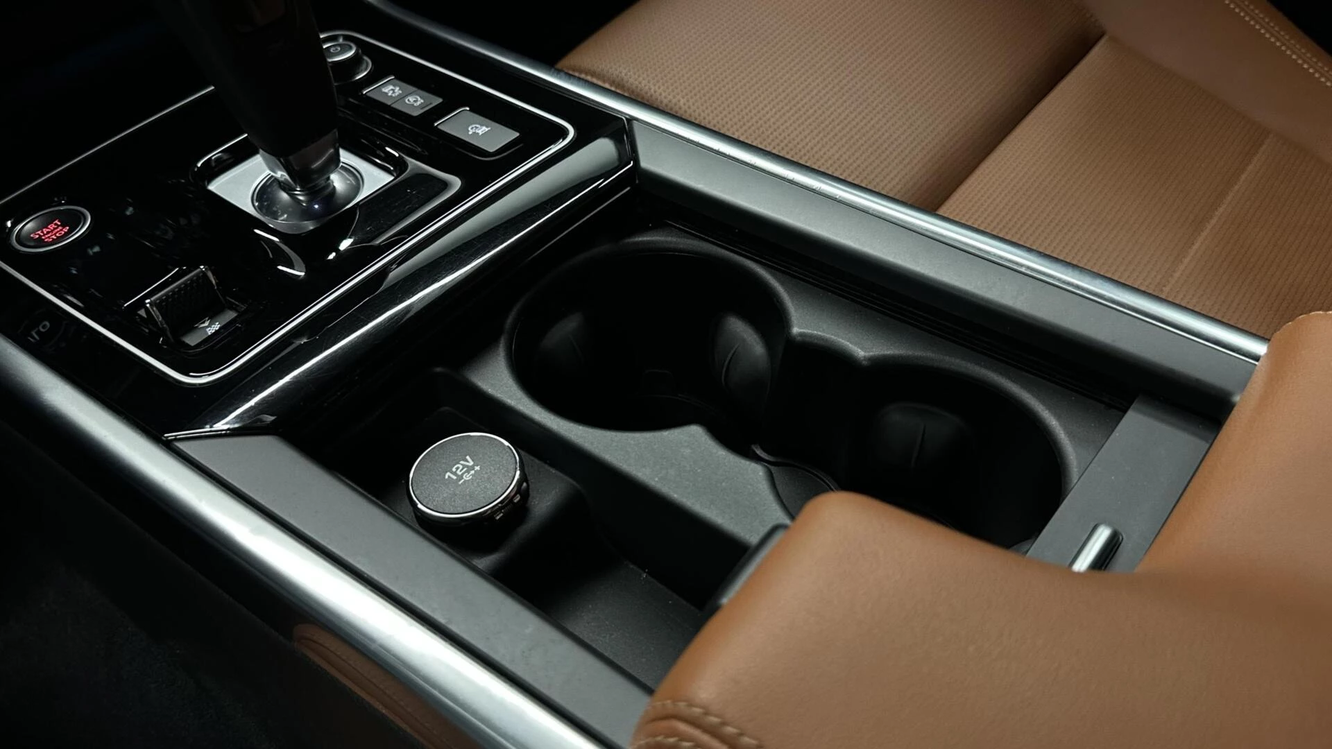 Hoofdafbeelding Jaguar XE