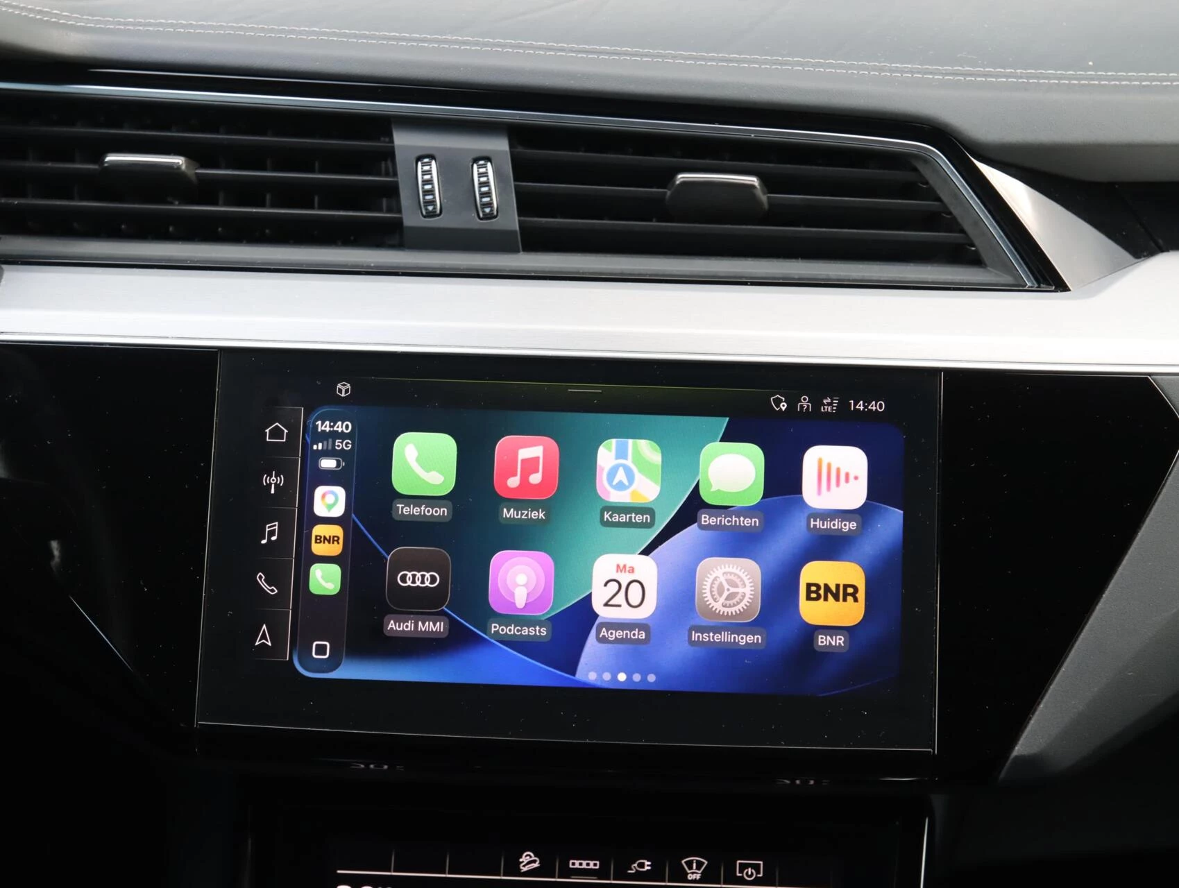 Hoofdafbeelding Audi e-tron