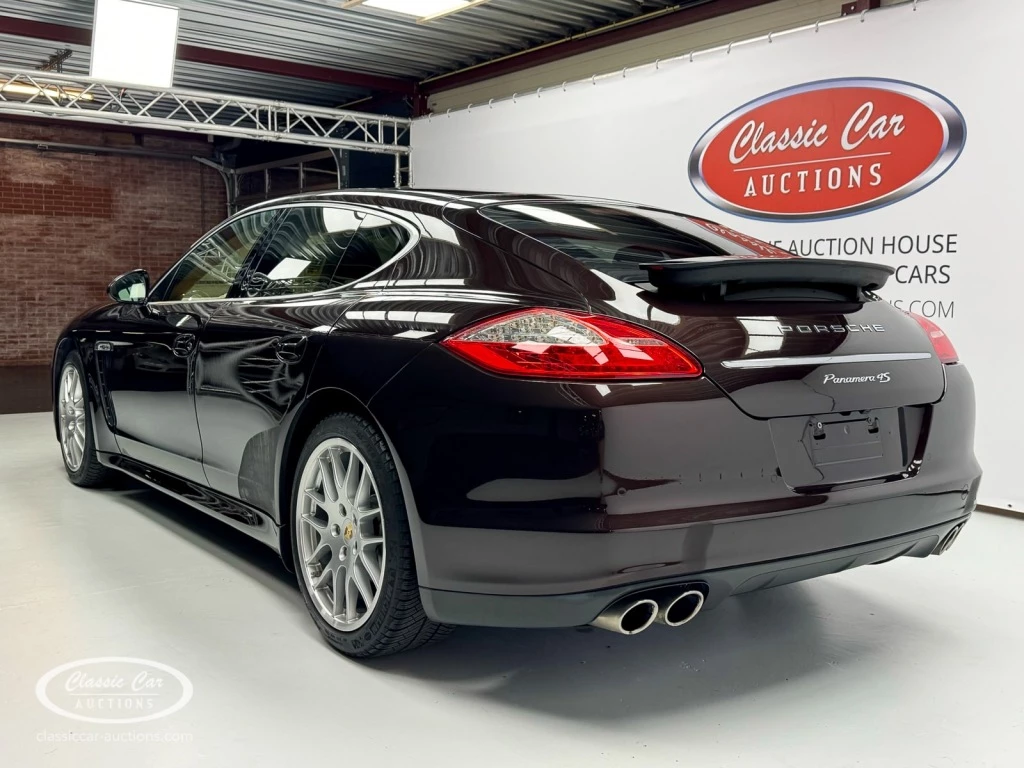 Hoofdafbeelding Porsche Panamera