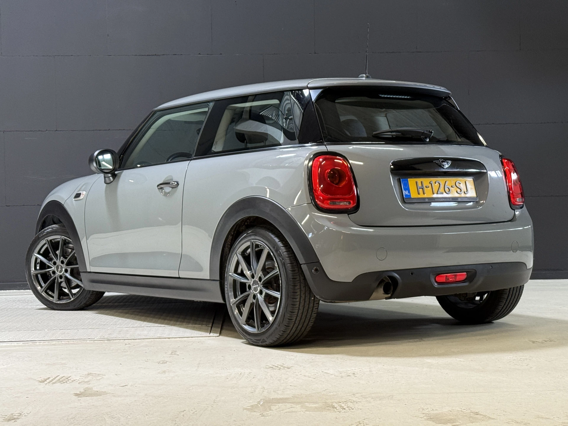Hoofdafbeelding MINI One