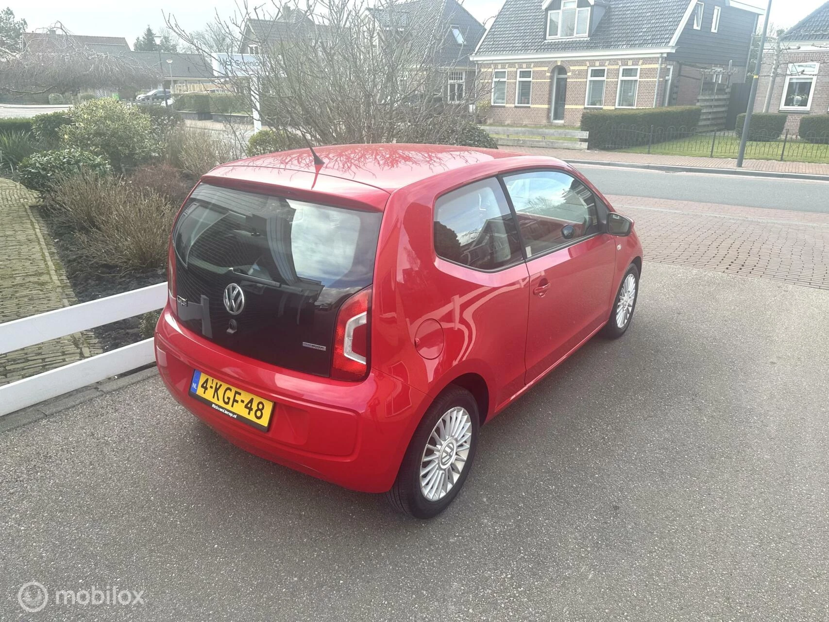 Hoofdafbeelding Volkswagen up!