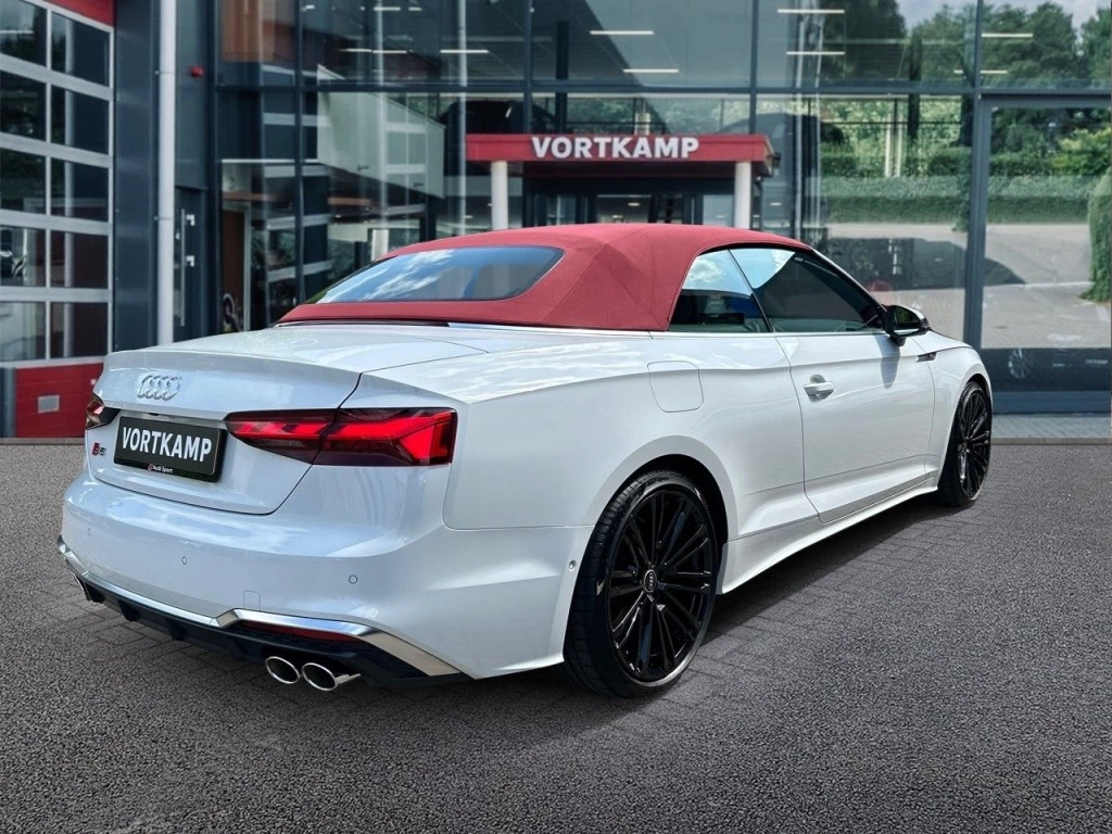 Hoofdafbeelding Audi S5