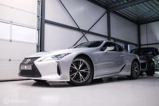 Hoofdafbeelding Lexus LC Lexus LC 500h Coupe 2021 | Dealer OH | Mark Levinson | NAP NL auto | Uniek | hybrid | HUD | DAB | LED | ACC |