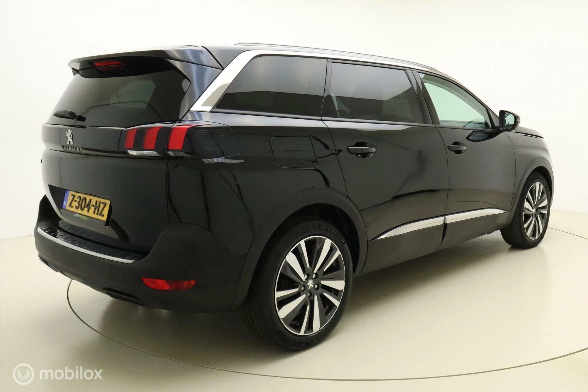 Hoofdafbeelding Peugeot 5008