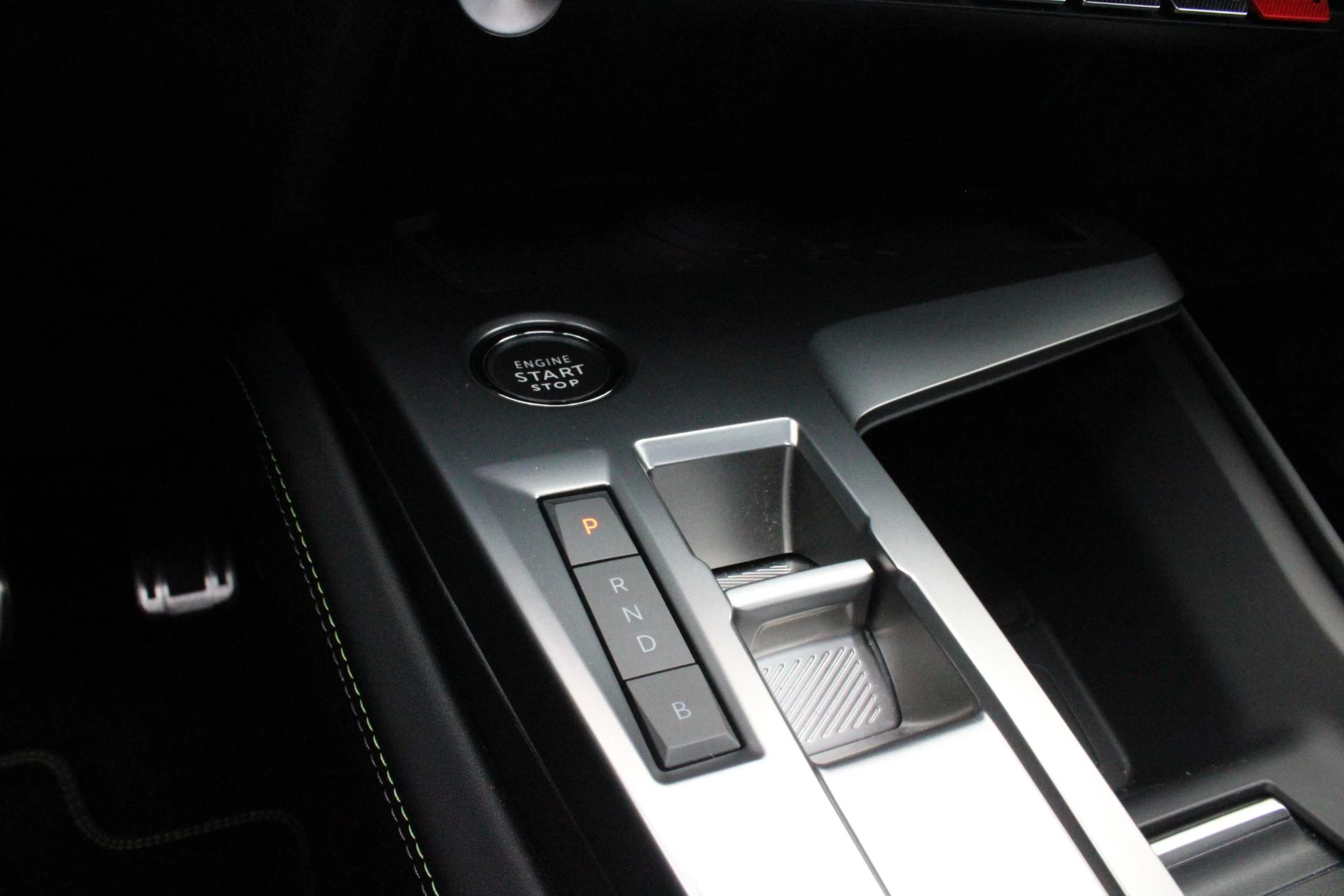 Hoofdafbeelding Peugeot 408