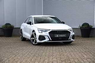Audi A3 Limousine 35 TFSI 3x S-Line 150PK Trekh|Zwart optiek|Matrix|Dynamisch