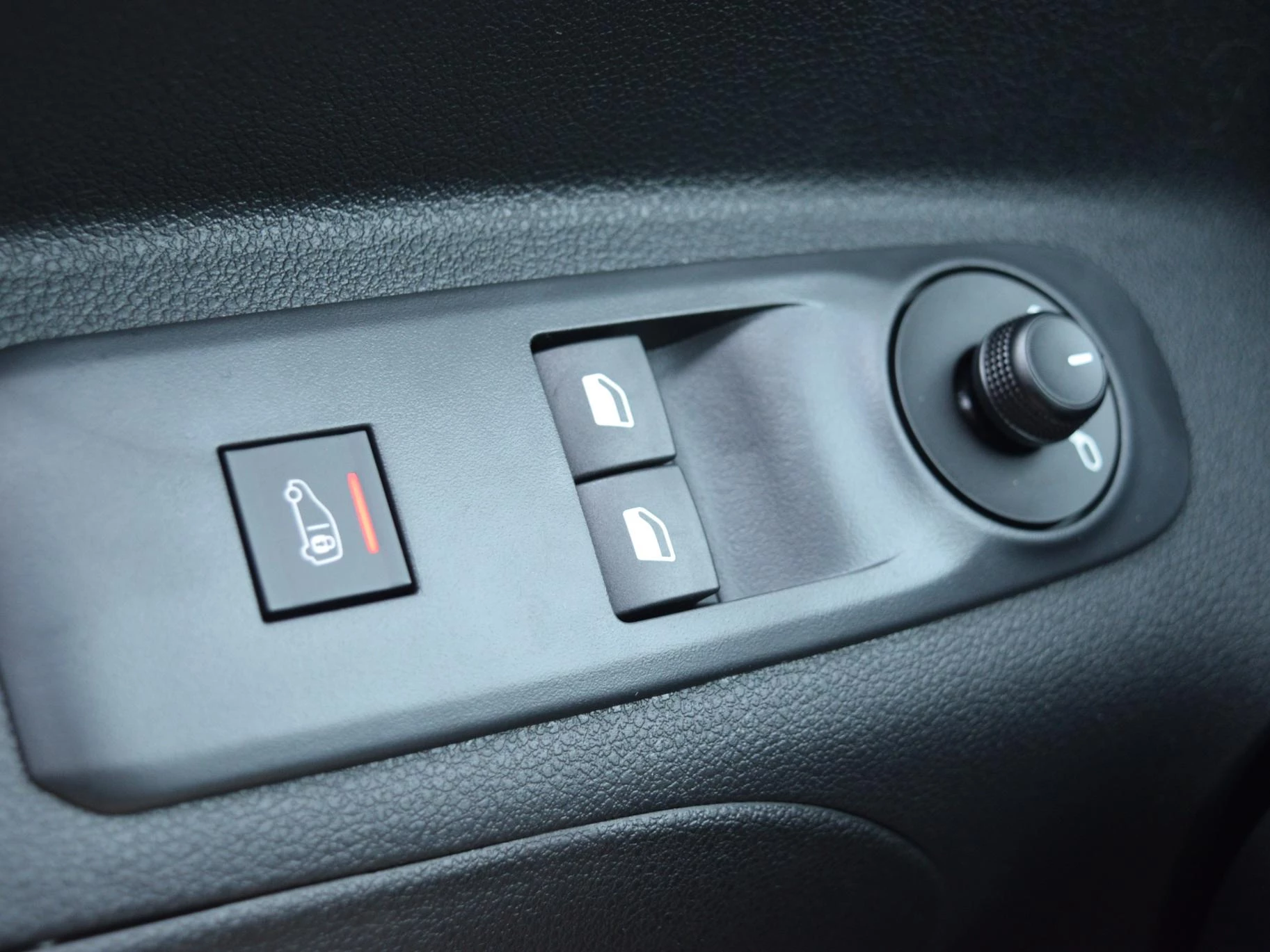 Hoofdafbeelding Peugeot e-Partner
