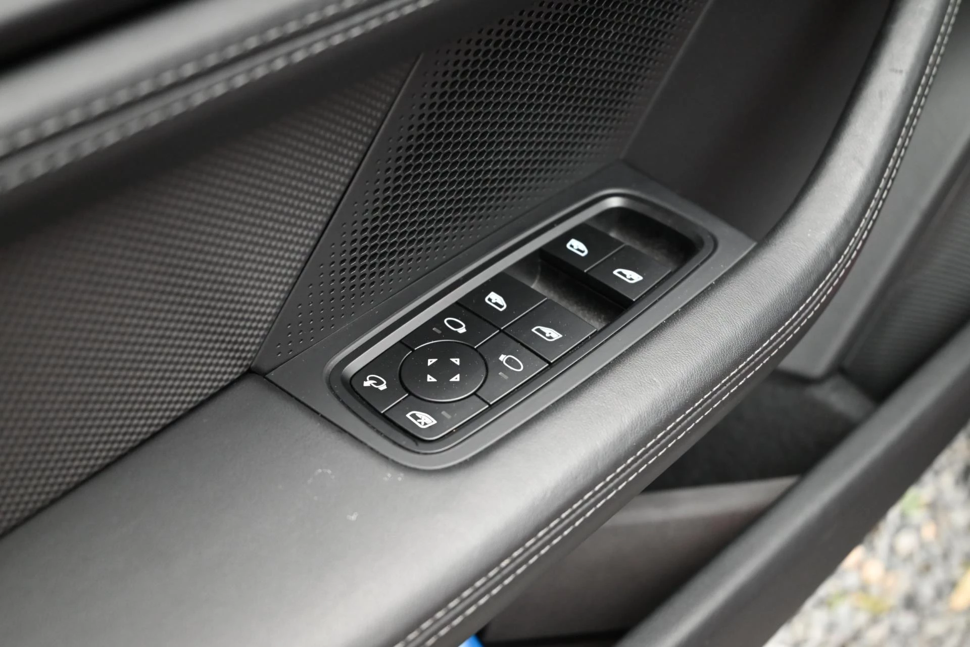 Hoofdafbeelding Porsche Taycan