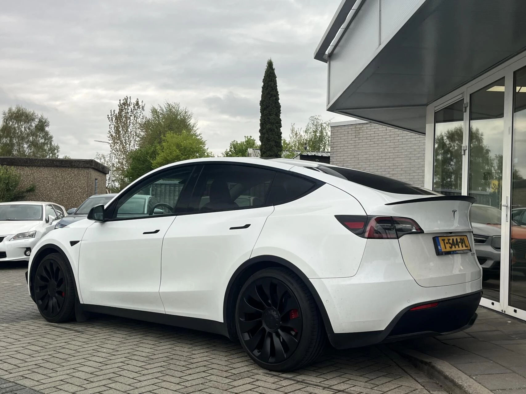 Hoofdafbeelding Tesla Model Y