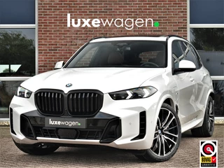 Hoofdafbeelding BMW X5 BMW X5 xDrive50e M-Sport Pro incl 5jr-Service Pano Massage 22" H/K 360 SoftCl Alc-hemel Zetelventilatie