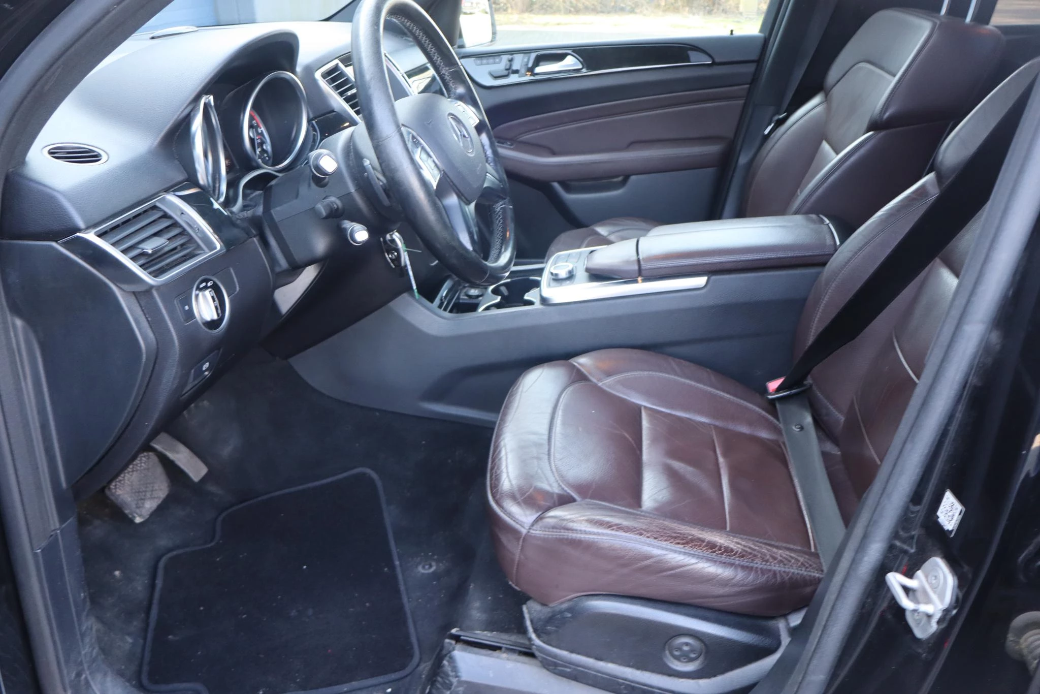 Hoofdafbeelding Mercedes-Benz M-Klasse