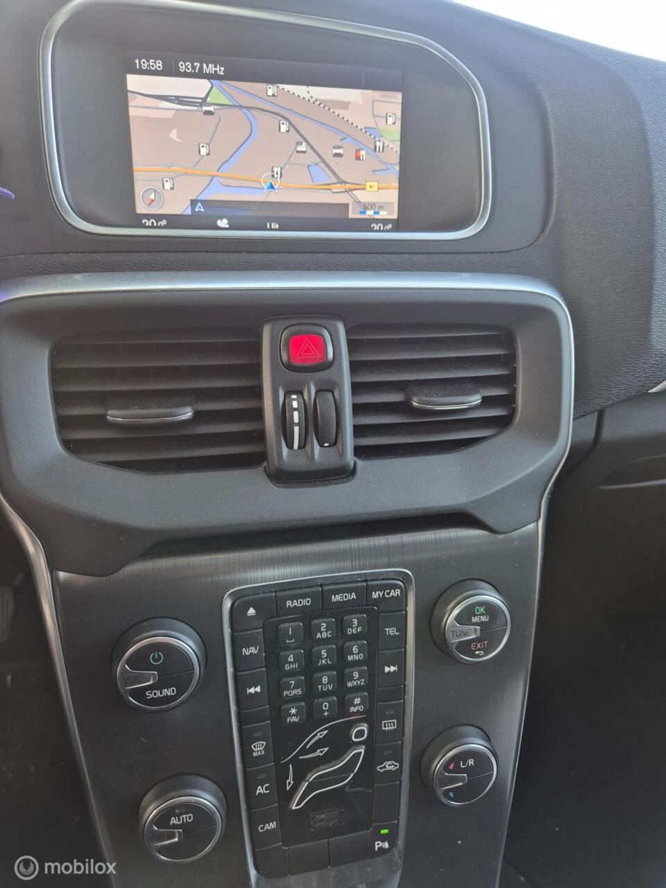 Hoofdafbeelding Volvo V40