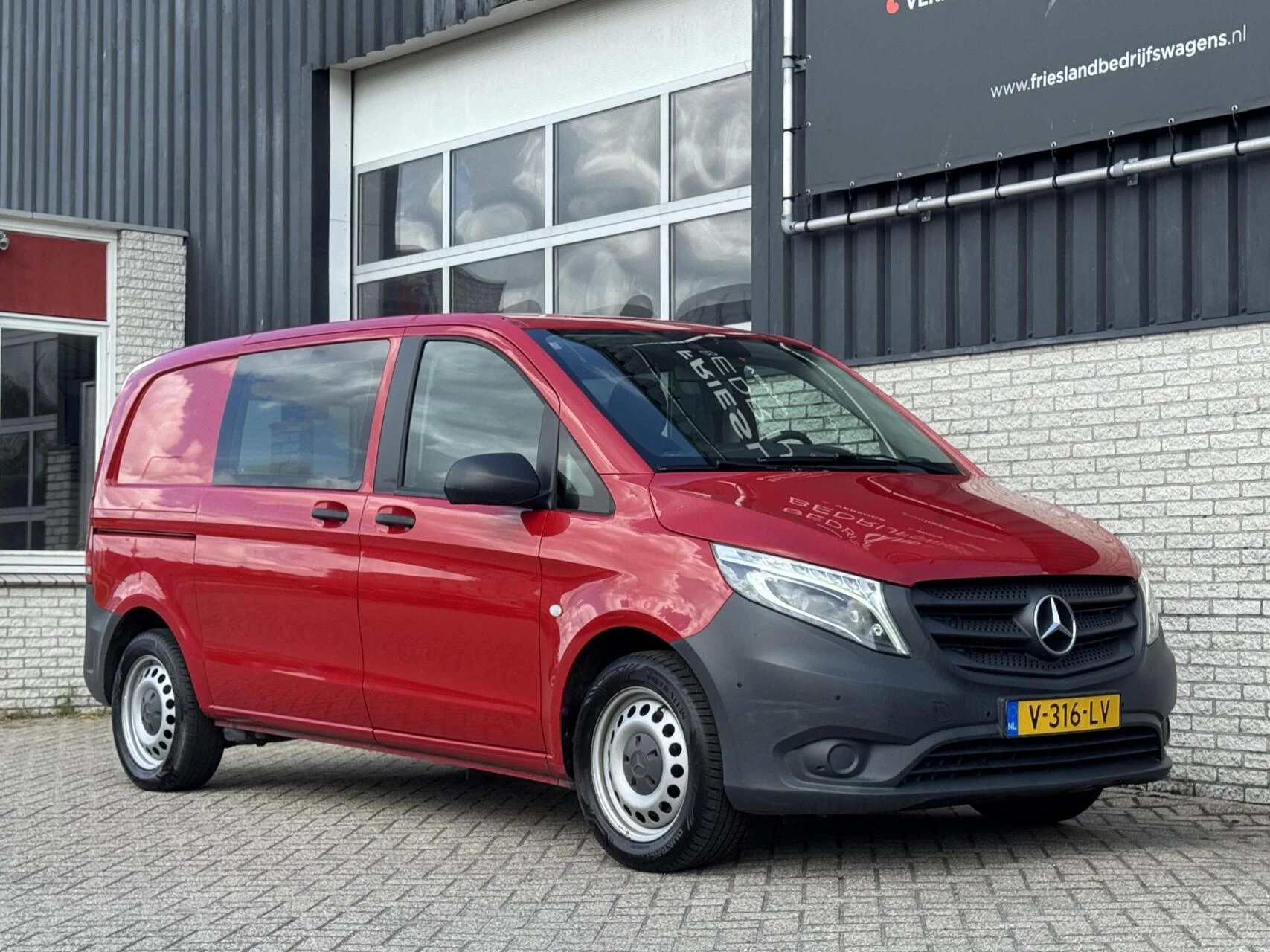 Hoofdafbeelding Mercedes-Benz Vito