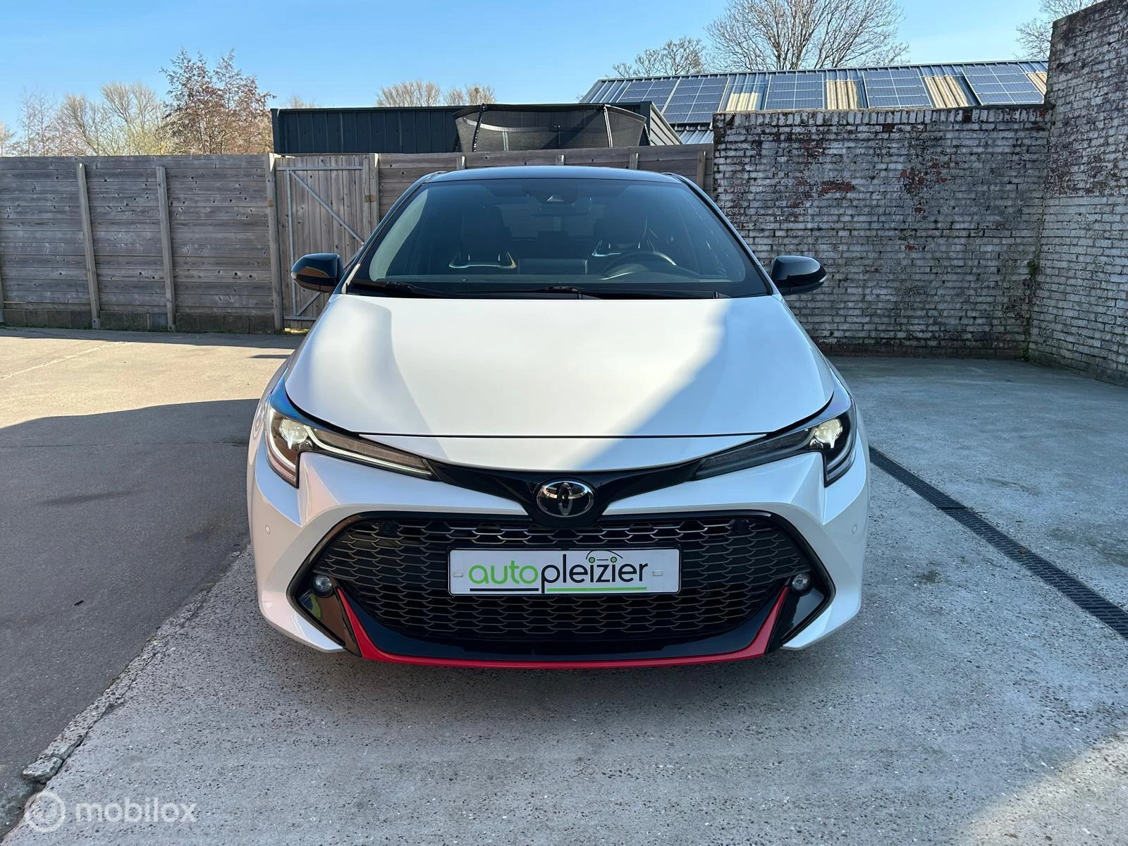 Hoofdafbeelding Toyota Corolla