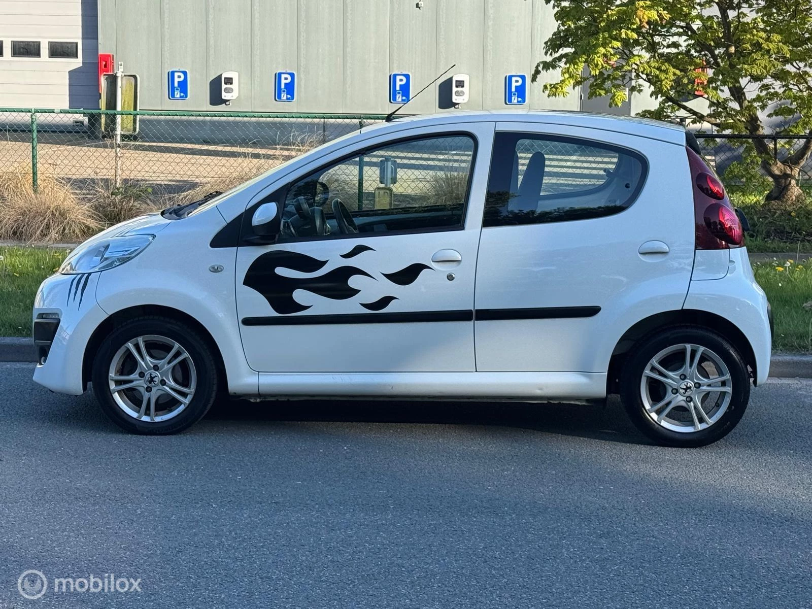 Hoofdafbeelding Peugeot 107