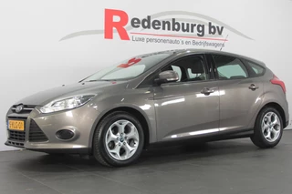 Ford Focus 1.0 EcoBoost Trend - Navi / Bluetooth / Trekhaak